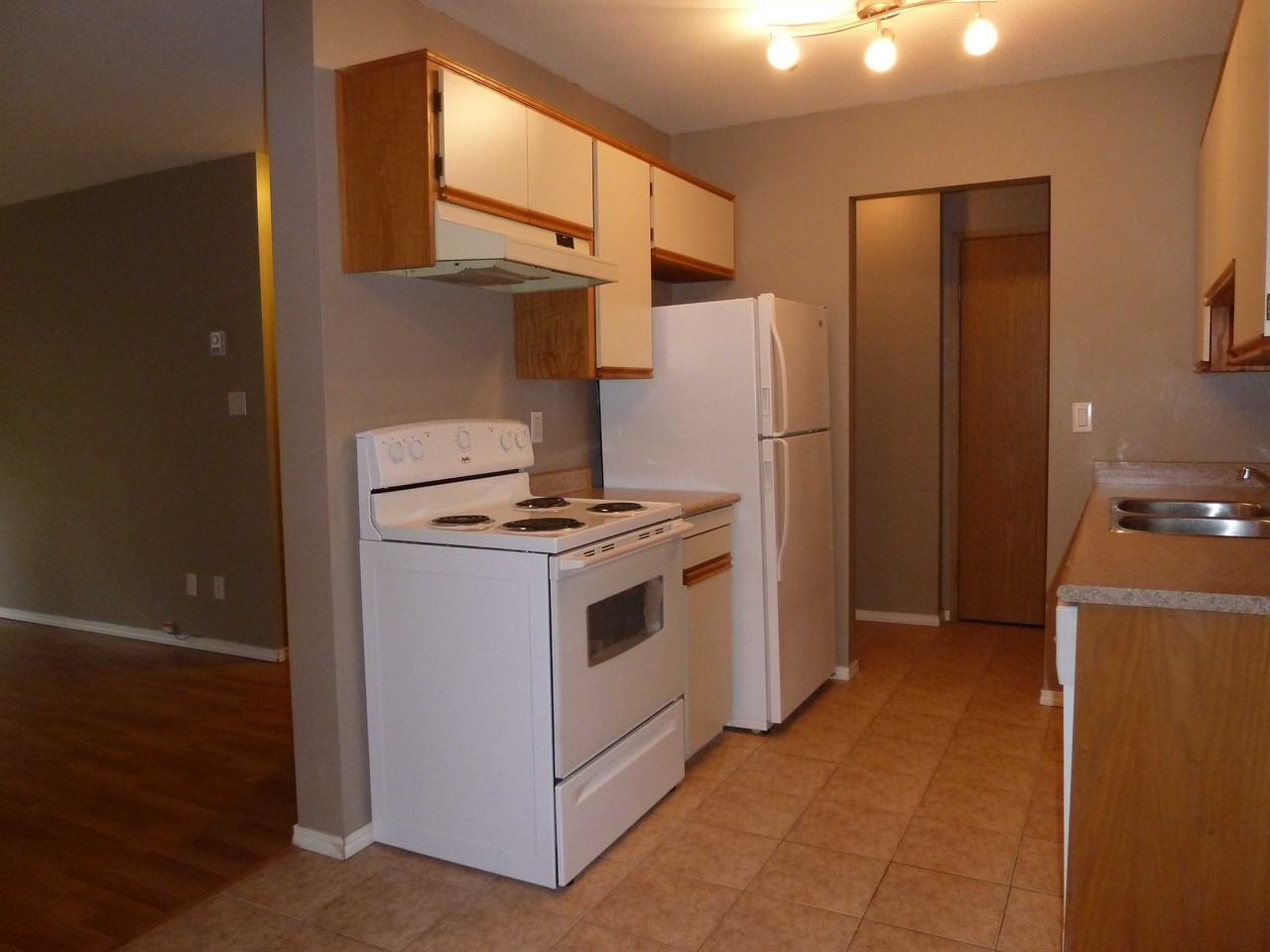 Mount View Terrace - Photo 5 of 13