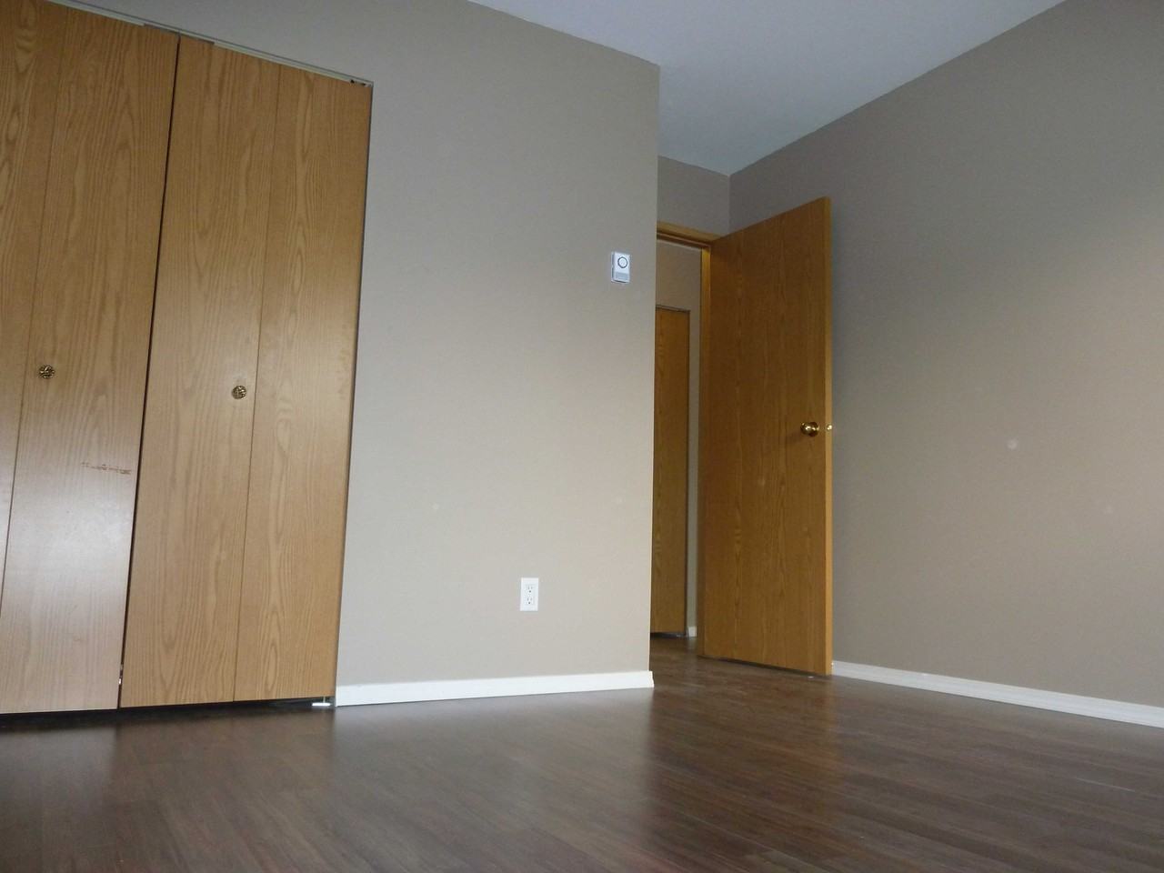 Mount View Terrace - Photo 6 of 13