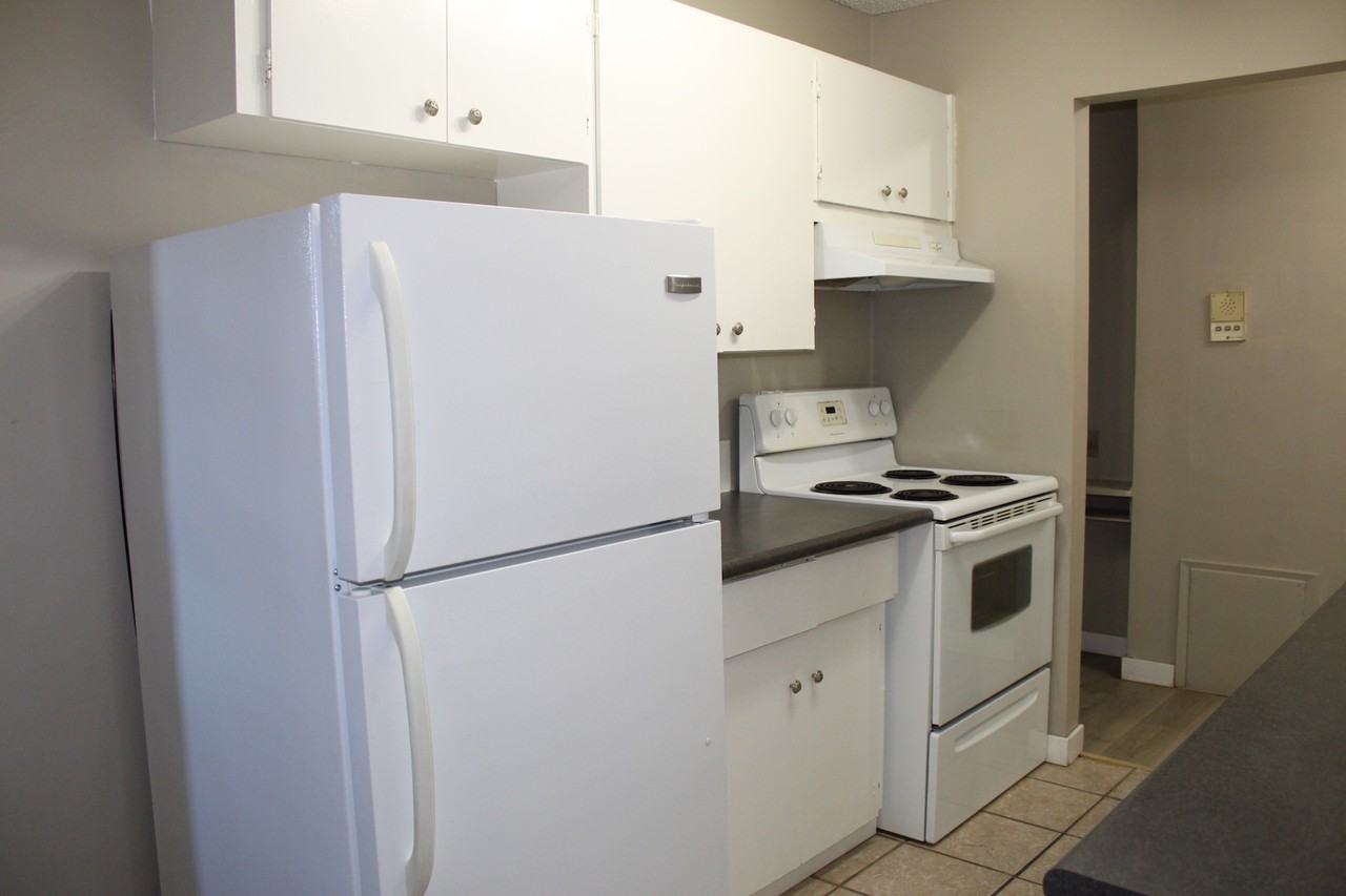 Twilight Manor - Photo 7 of 10