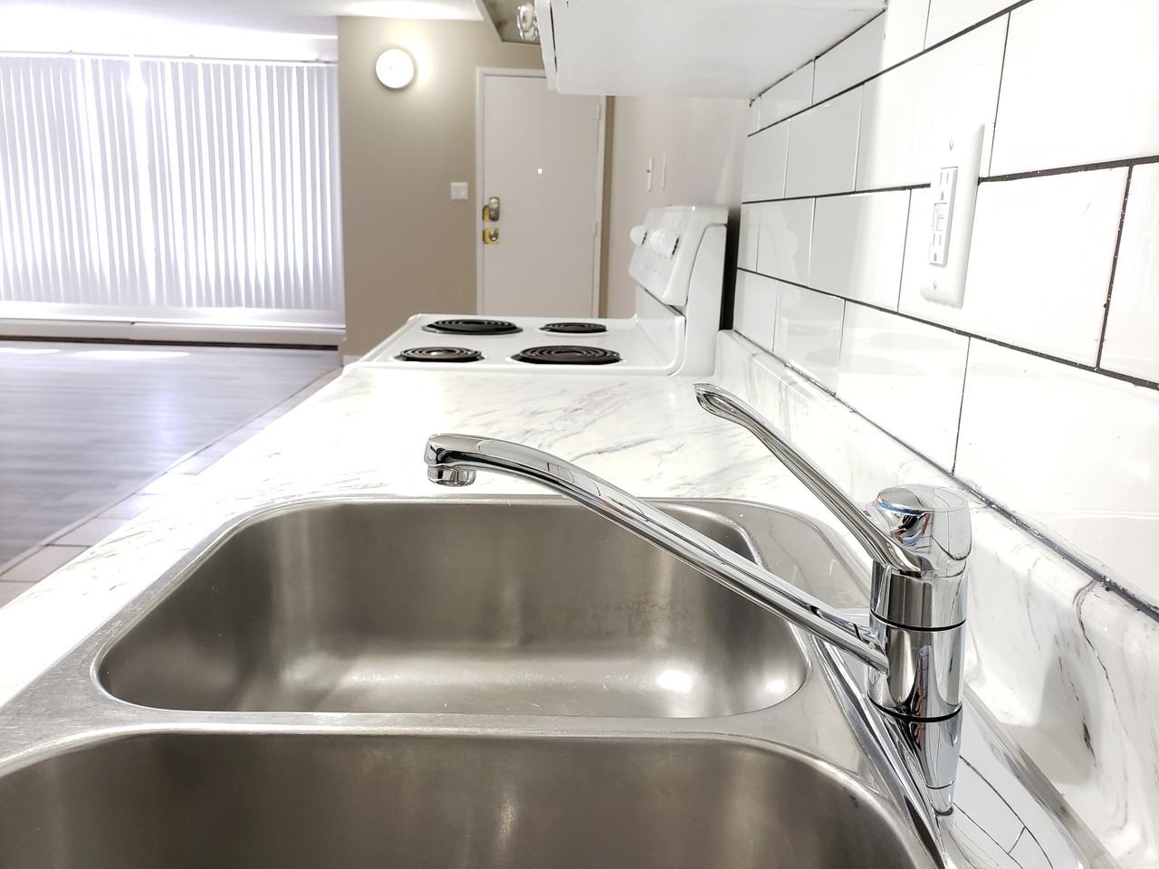 Clareview Court - Photo 6 of 14