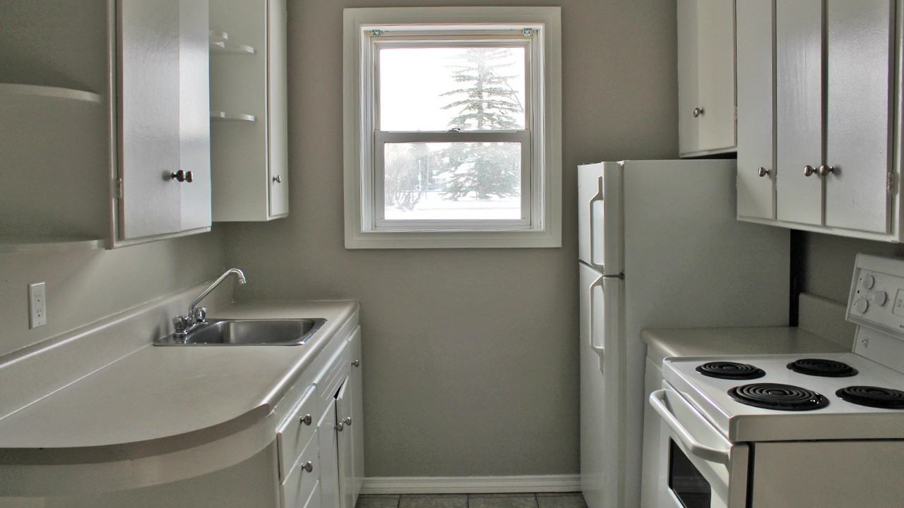 Pride Apartments - Photo 4 of 9