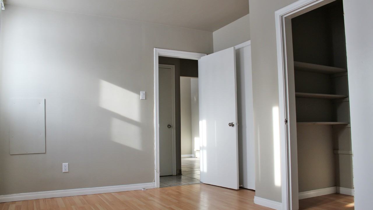 Pride Apartments - Photo 5 of 9