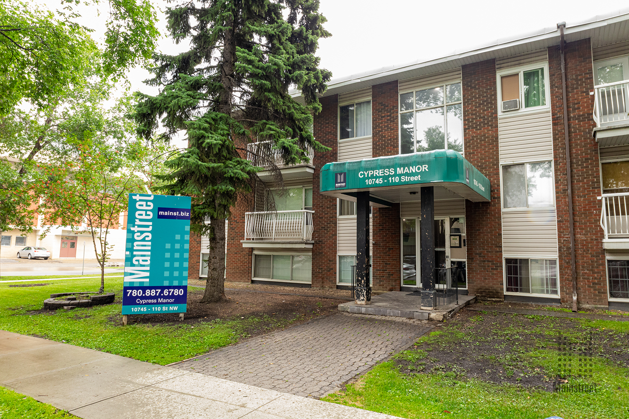 Cypress Manor - Photo 7 of 8