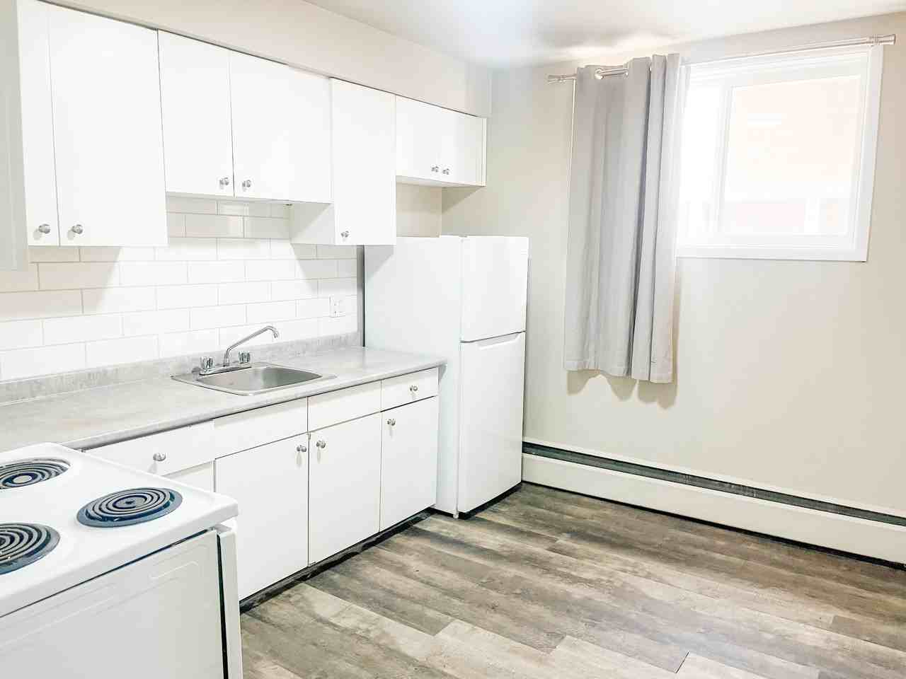 Par 2915 - Photo 4 of 9