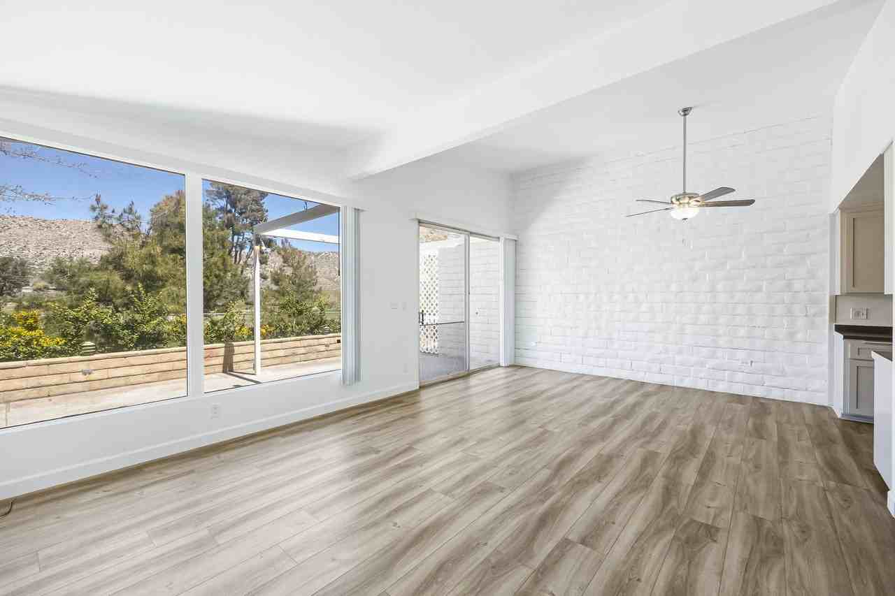 55160 Airlane Dr - Photo 5 of 17