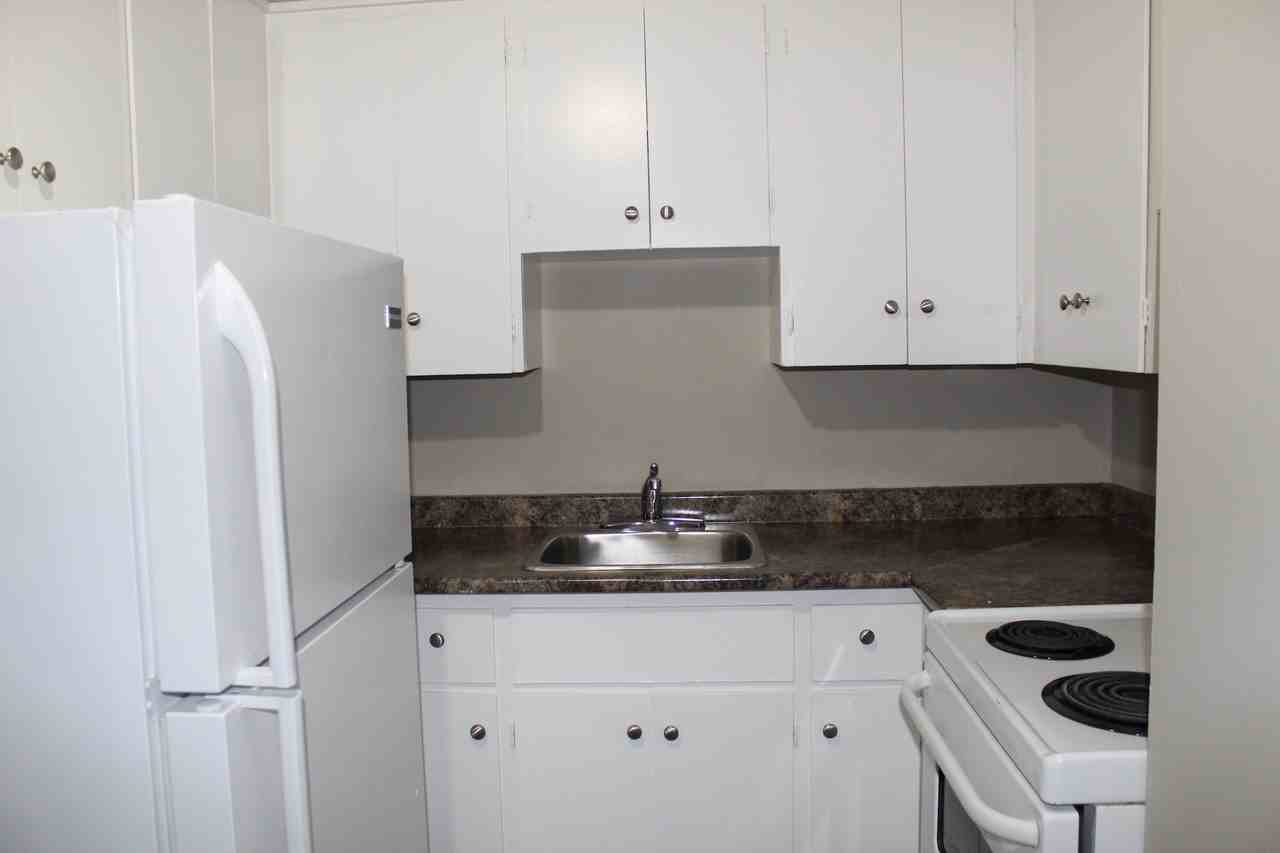 Laurentian Apartments - Photo 7 of 15