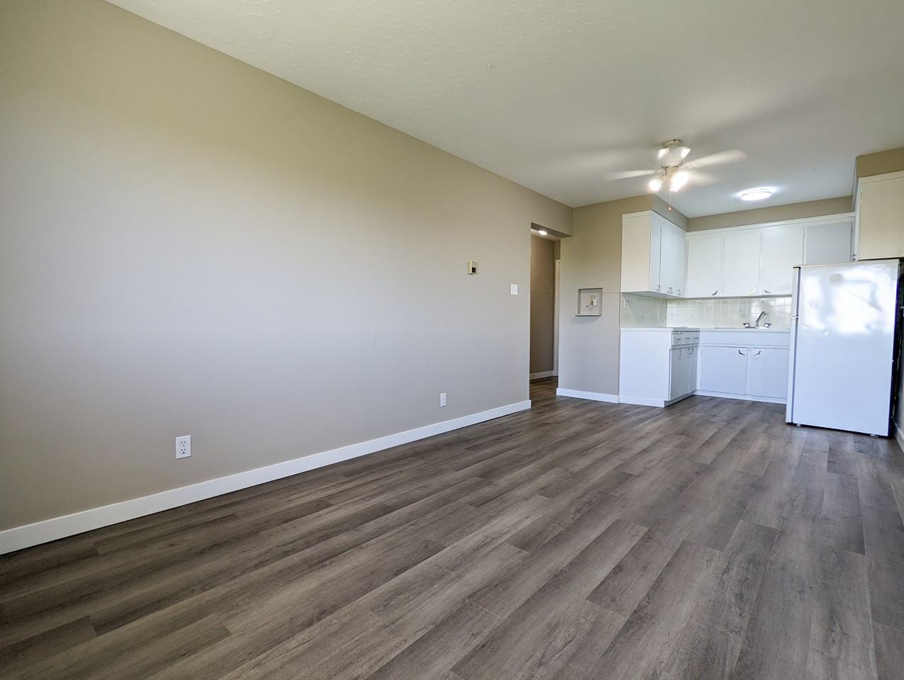 Jasper Ave Lookout 1 - Photo 6 of 9