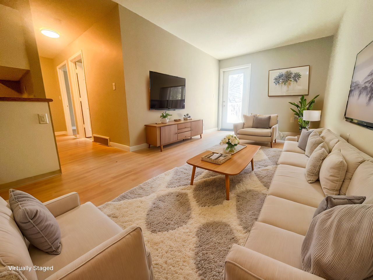 Regina Court Apartments - Photo 3 of 11