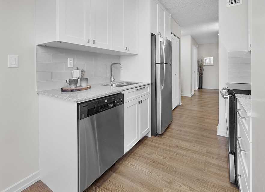 Edgehill Apartments - Photo 5 of 13