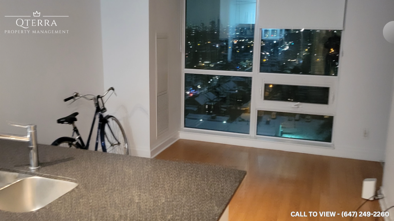 1171 Queen St W - Photo 2 of 6