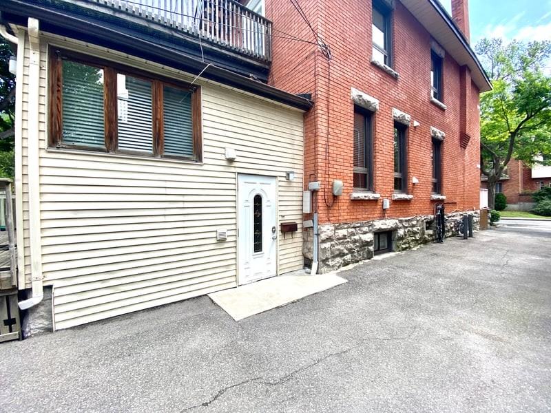 177 Waverley St - Photo 4 of 8