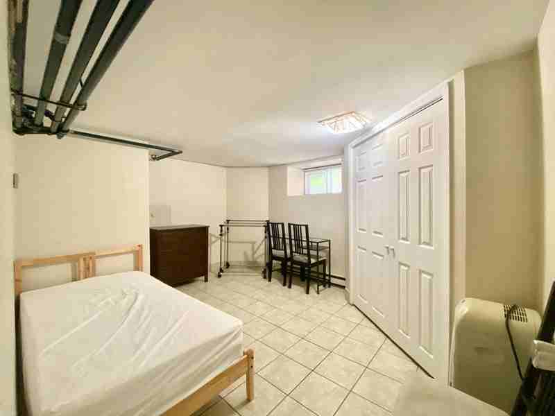 177 Waverley St - Photo 7 of 8