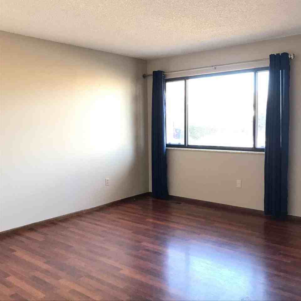 2207 Albany Ct #2207 - Photo 2 of 16