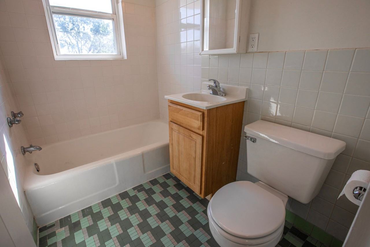 Windom Gables - Photo 7 of 30