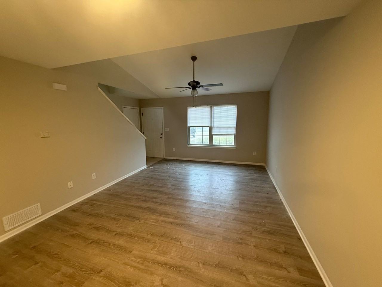 1410 Greensboro Dr - Photo 6 of 31