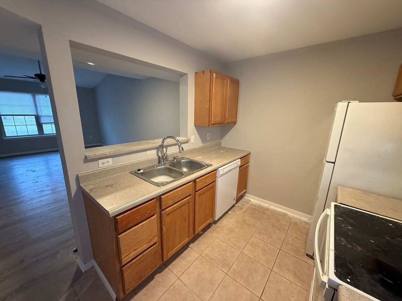 1410 Greensboro Dr - Photo 7 of 31