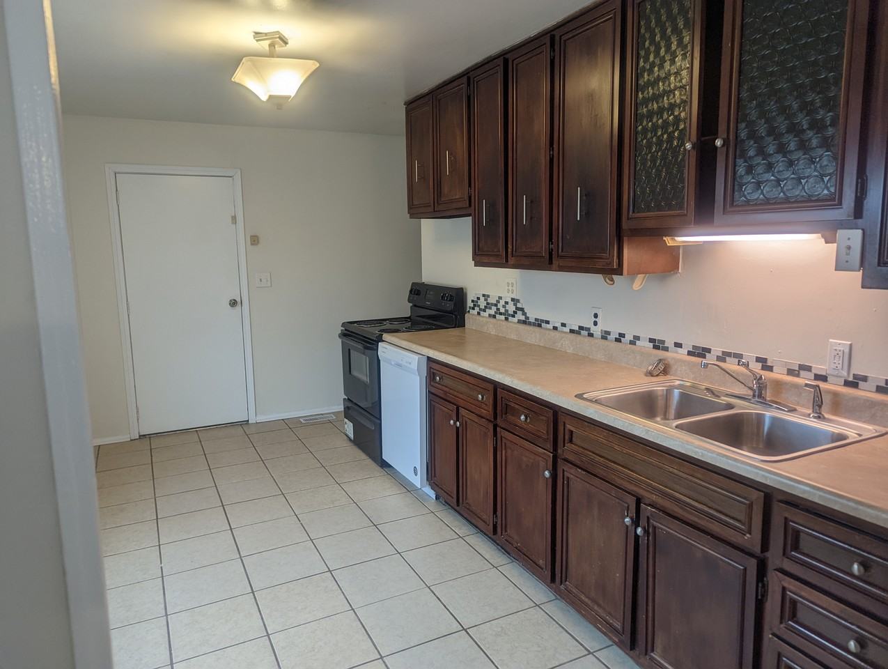 3312 York Dr #1 - Photo 7 of 22