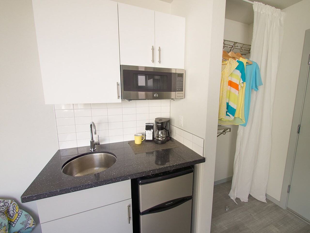 Fauntleroy Lofts - Photo 6 of 13