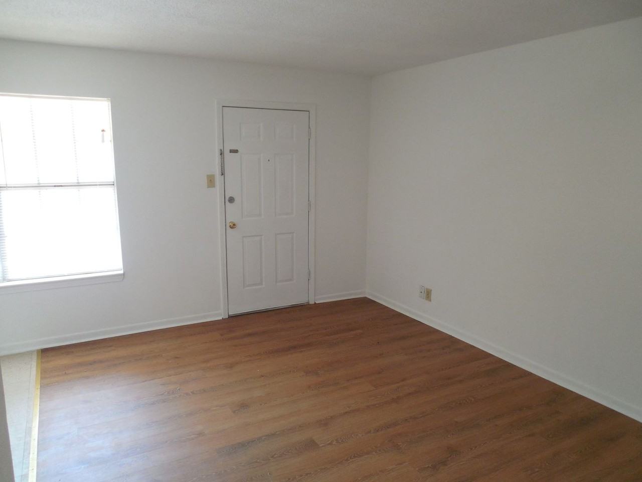 Arbor Gables - Photo 2 of 27