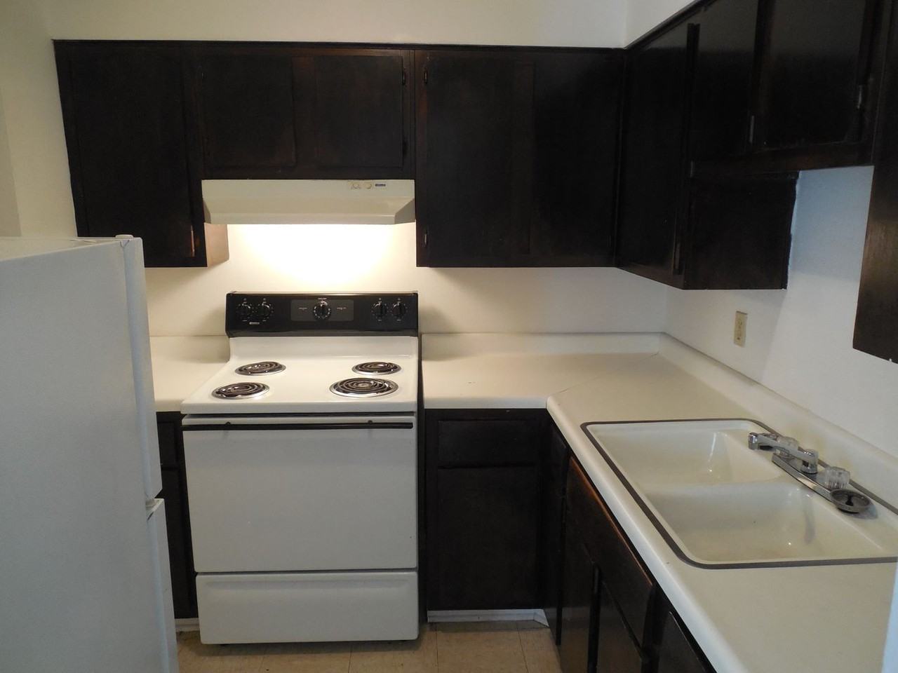 Arbor Gables - Photo 3 of 27