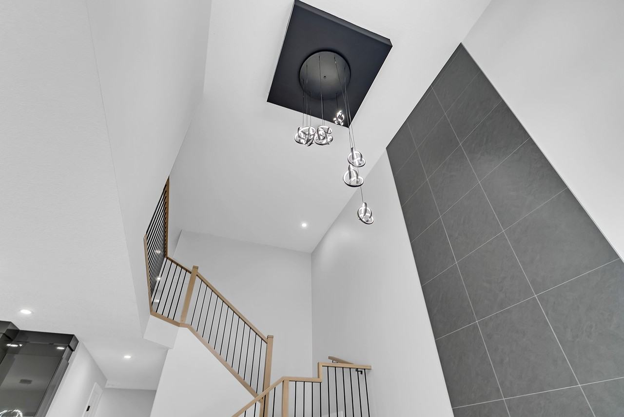 3610 41 Ave - Photo 3 of 19