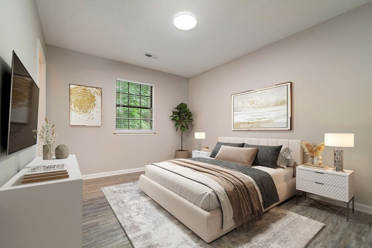 Arlington - Photo 4 of 6