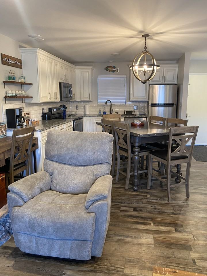 611 Lazy Days Rd #B3 - Photo 3 of 16