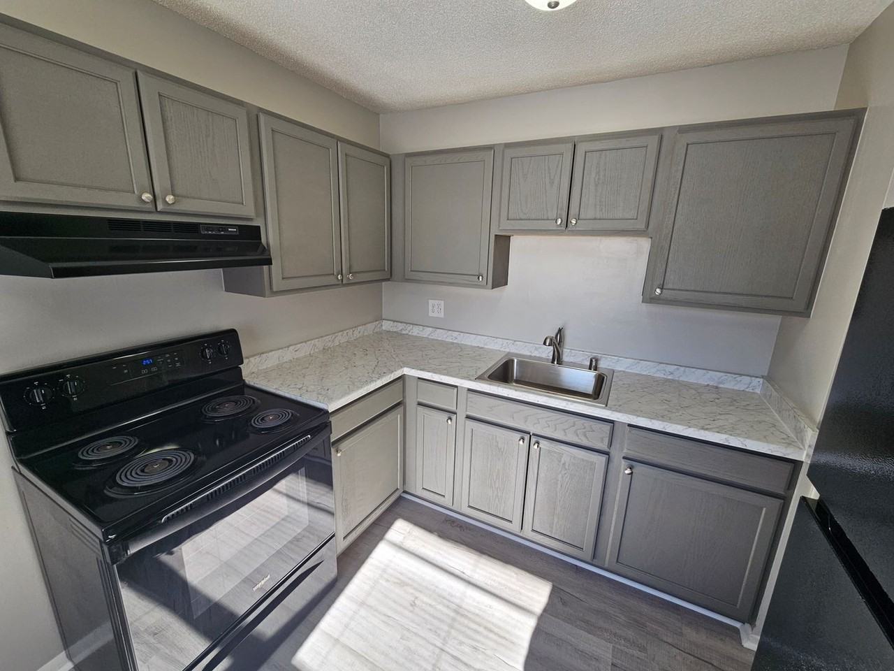 3305 Tazewell Pike - Photo 7 of 10