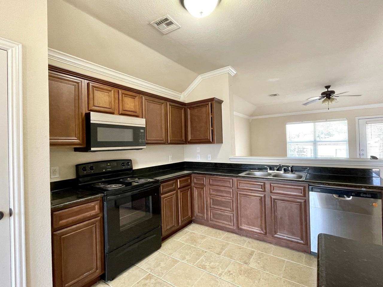 4811 Mill Creek Dr #1 - Photo 2 of 39