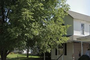 featured image of 620 Washington Ave #1