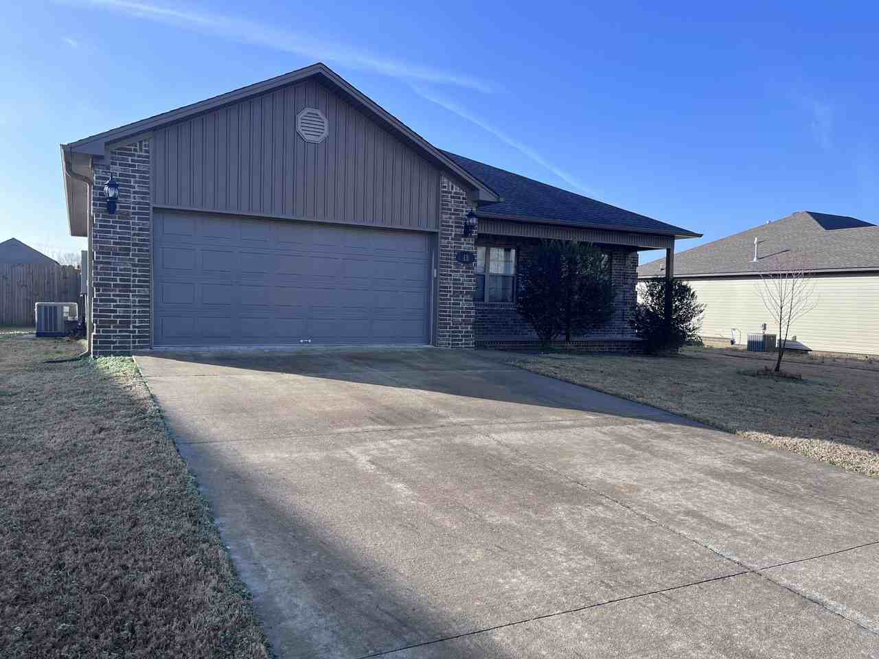 13 Kelby Ct #1 - Photo 2 of 43