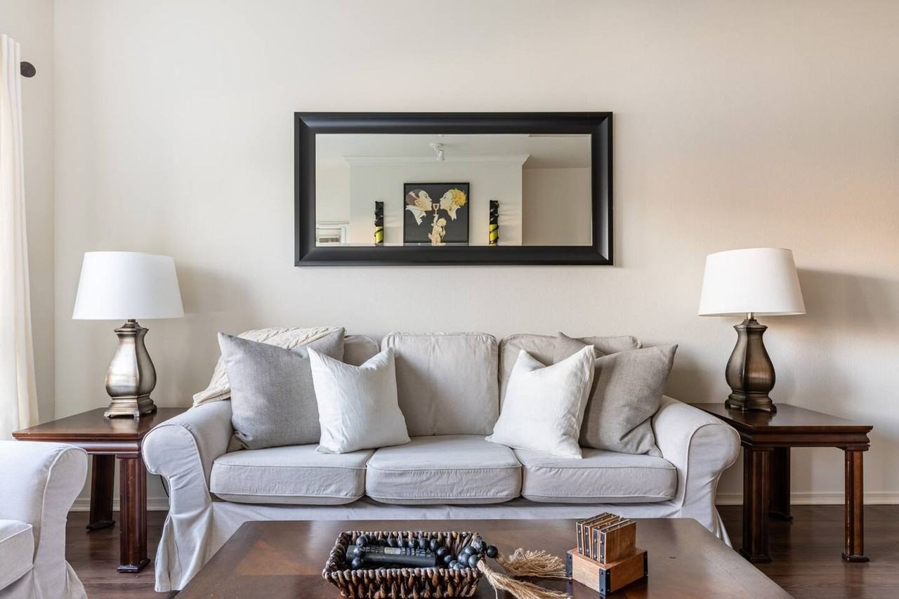 530 2nd Ave - Photo 3 of 43