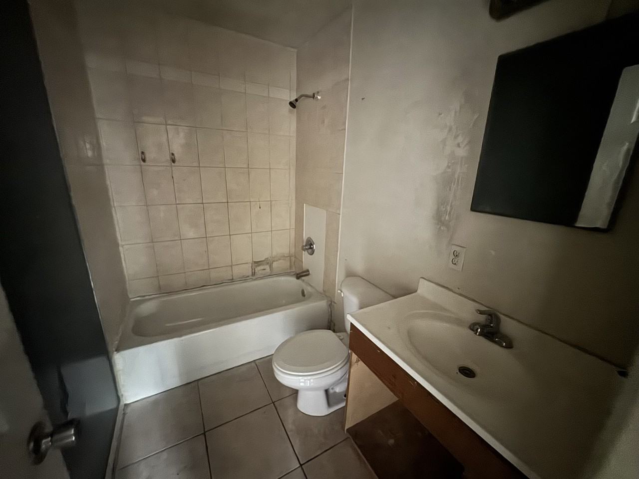 413 Orange St #10 - Photo 5 of 10