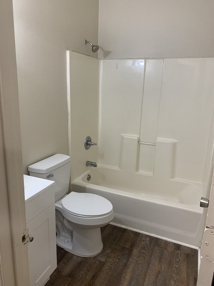 137 Sumner Top LaneUnit 16 #16 - Photo 4 of 6