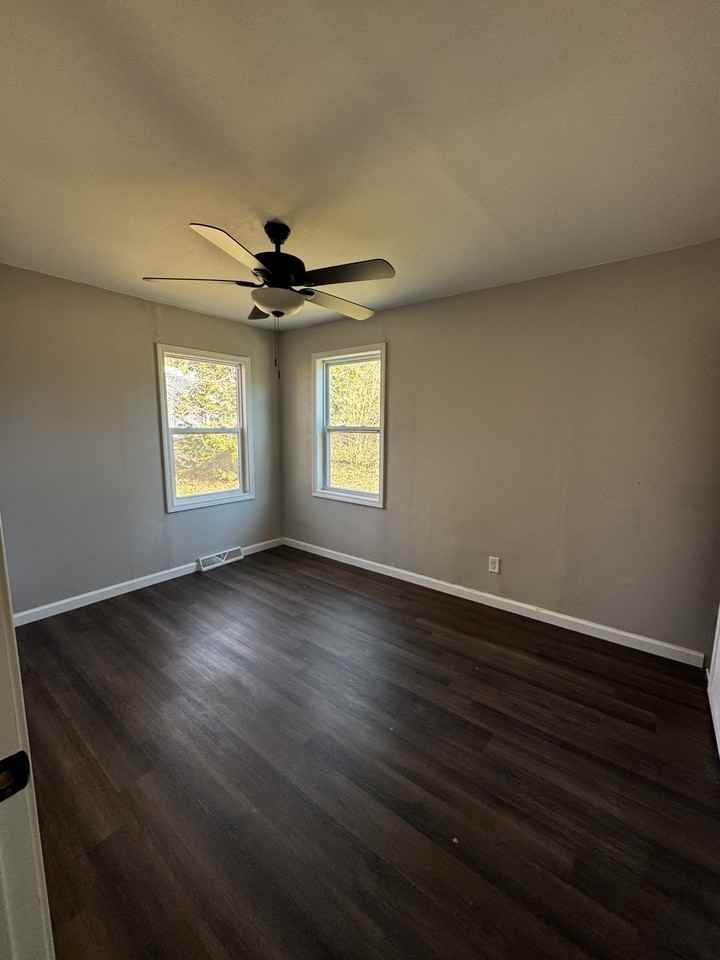 1310 Savannah St #1 - Photo 3 of 9