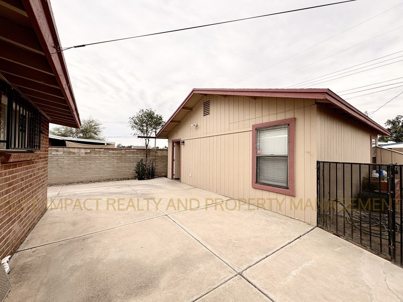 4650 East Calle Aurora - 2 #2 - Photo 2 of 11