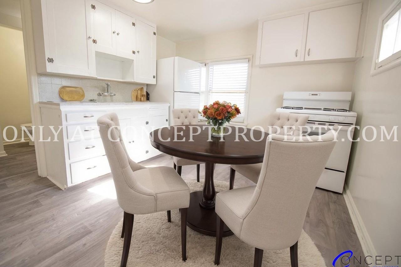 284 C Street East - Photo 4 of 30