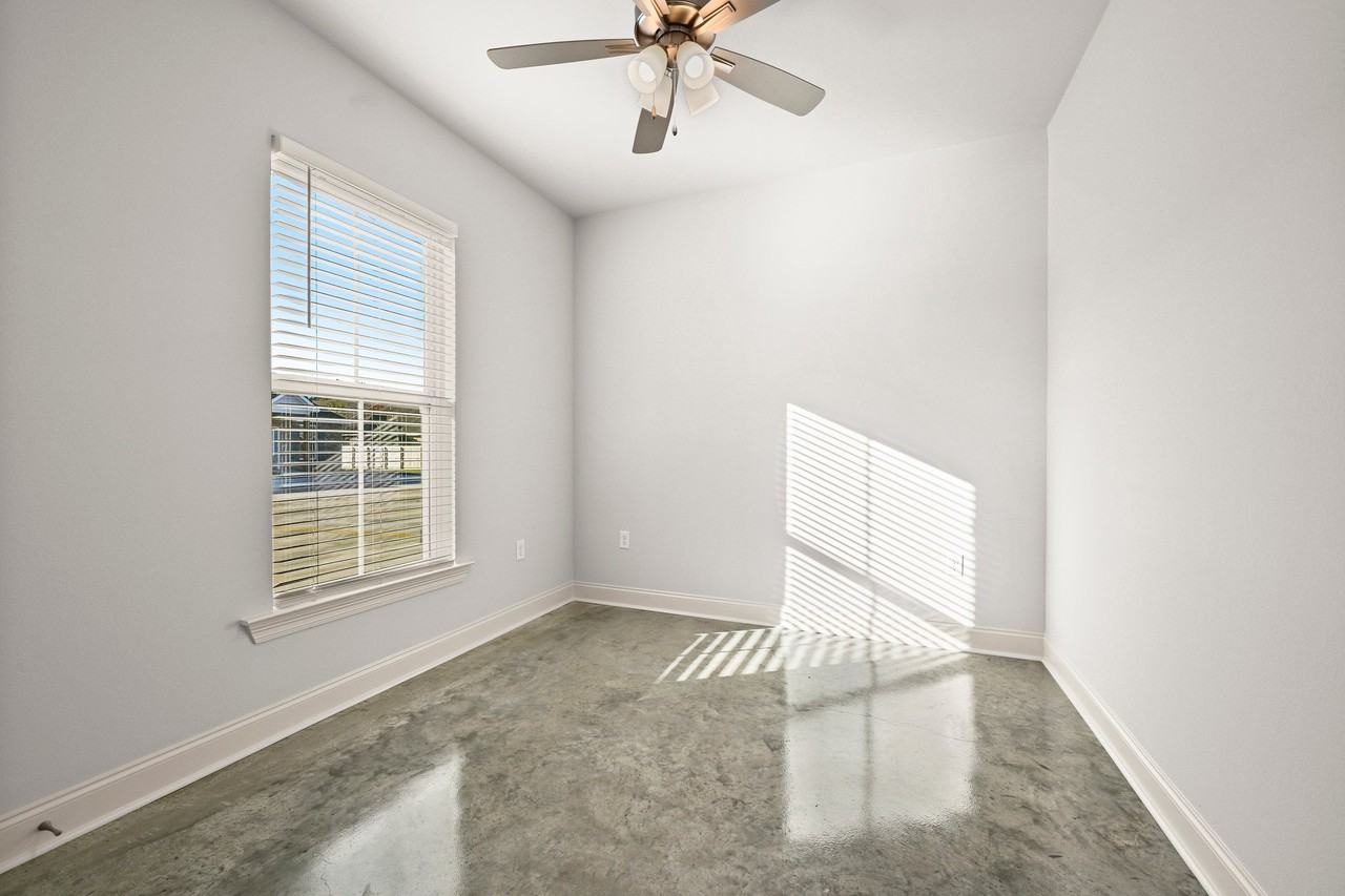 30080 Mayer St #63 - Photo 5 of 10