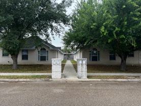 521 La Mancha Dr #3 - Photo 1 of 1