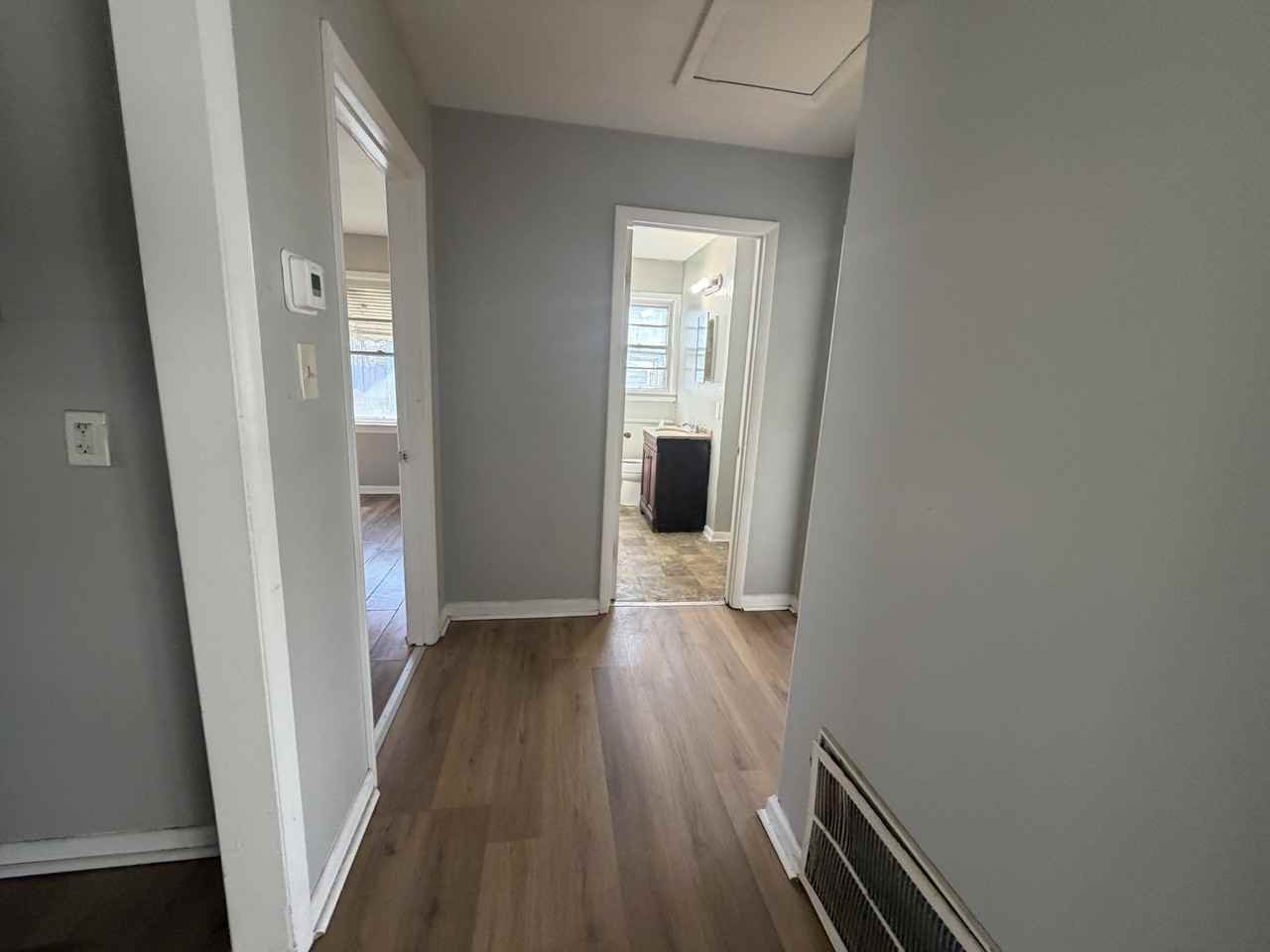 2603 Palmer Ave Nw #1 - Photo 4 of 9