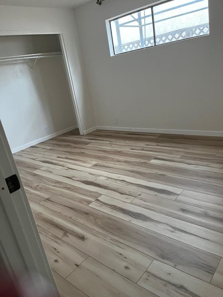 680 Sunset Dr #1 - Photo 7 of 10