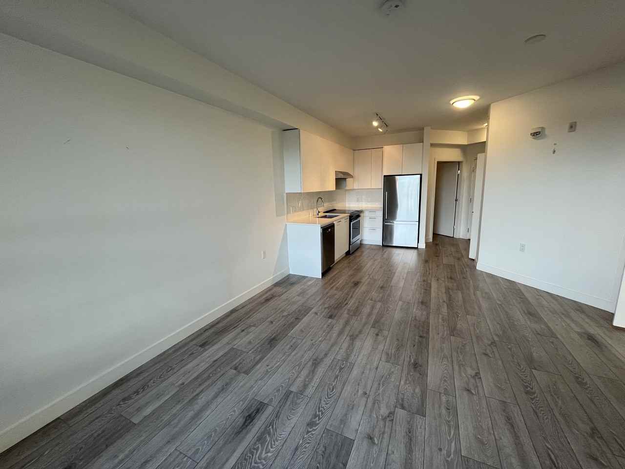 7809 209 St #504 - Photo 7 of 10