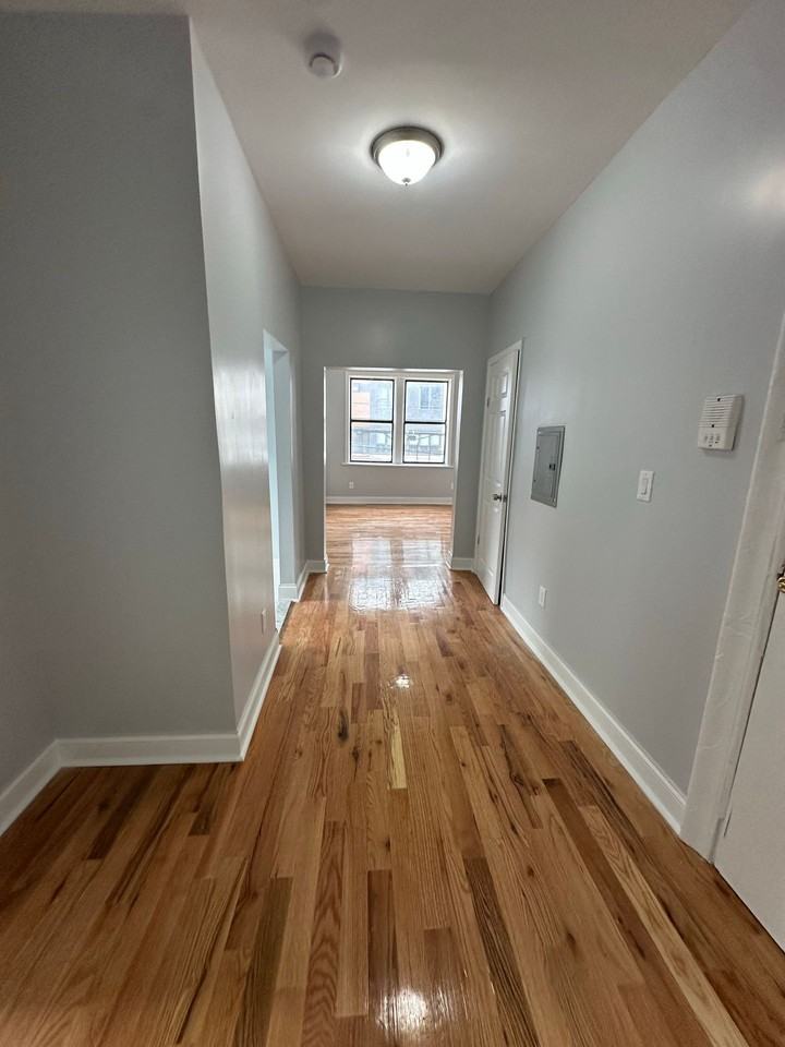 City View Terrace - Photo 4 of 27