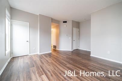 170 S Highland Ave #170 - Photo 2 of 10