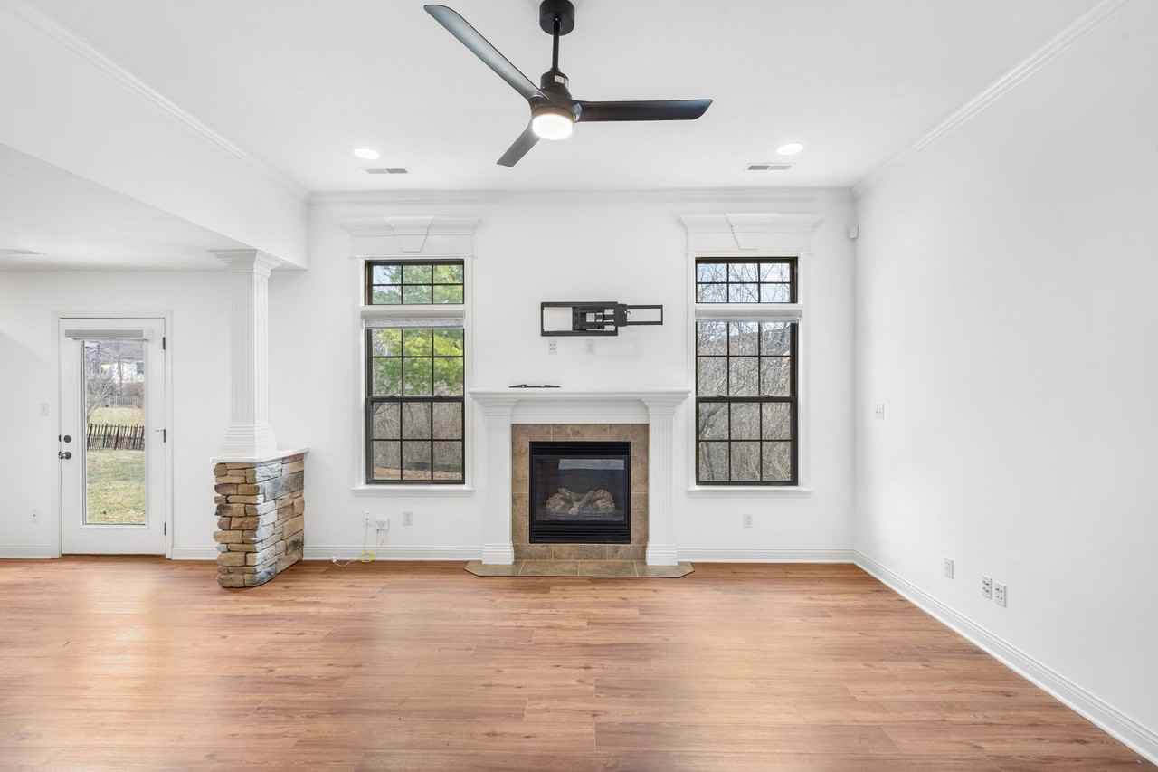 5004 Whitefish Ct #1 - Photo 7 of 25