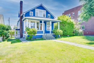 3221210 - Photo 1 of 1