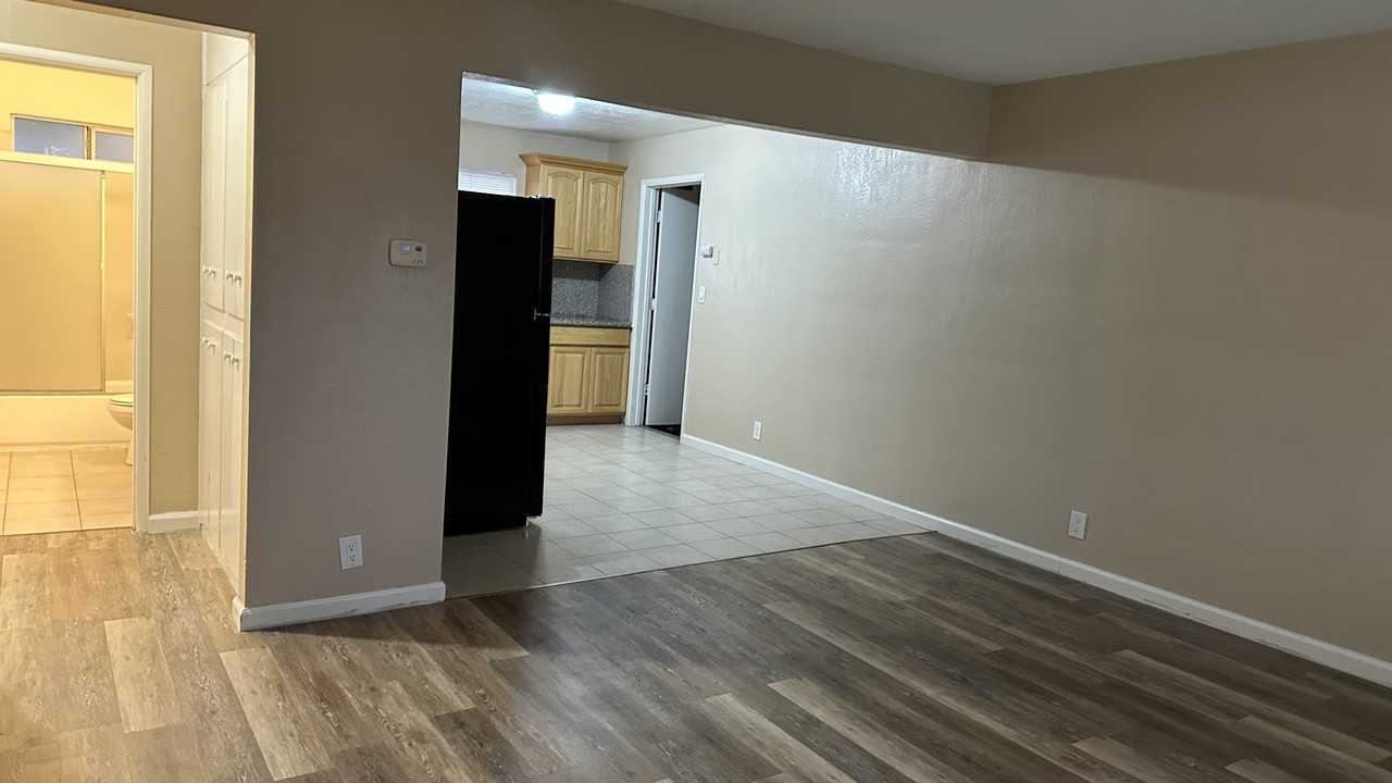 116 Marilyn Avenue - Photo 6 of 21