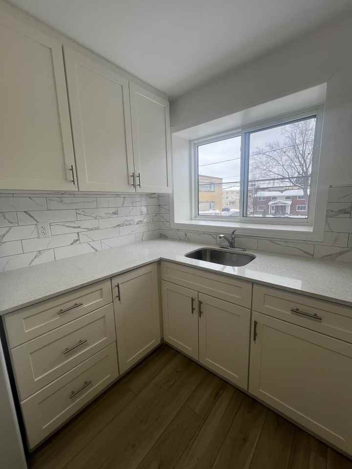 630 Cummings Ave - 204 #204 - Photo 5 of 23