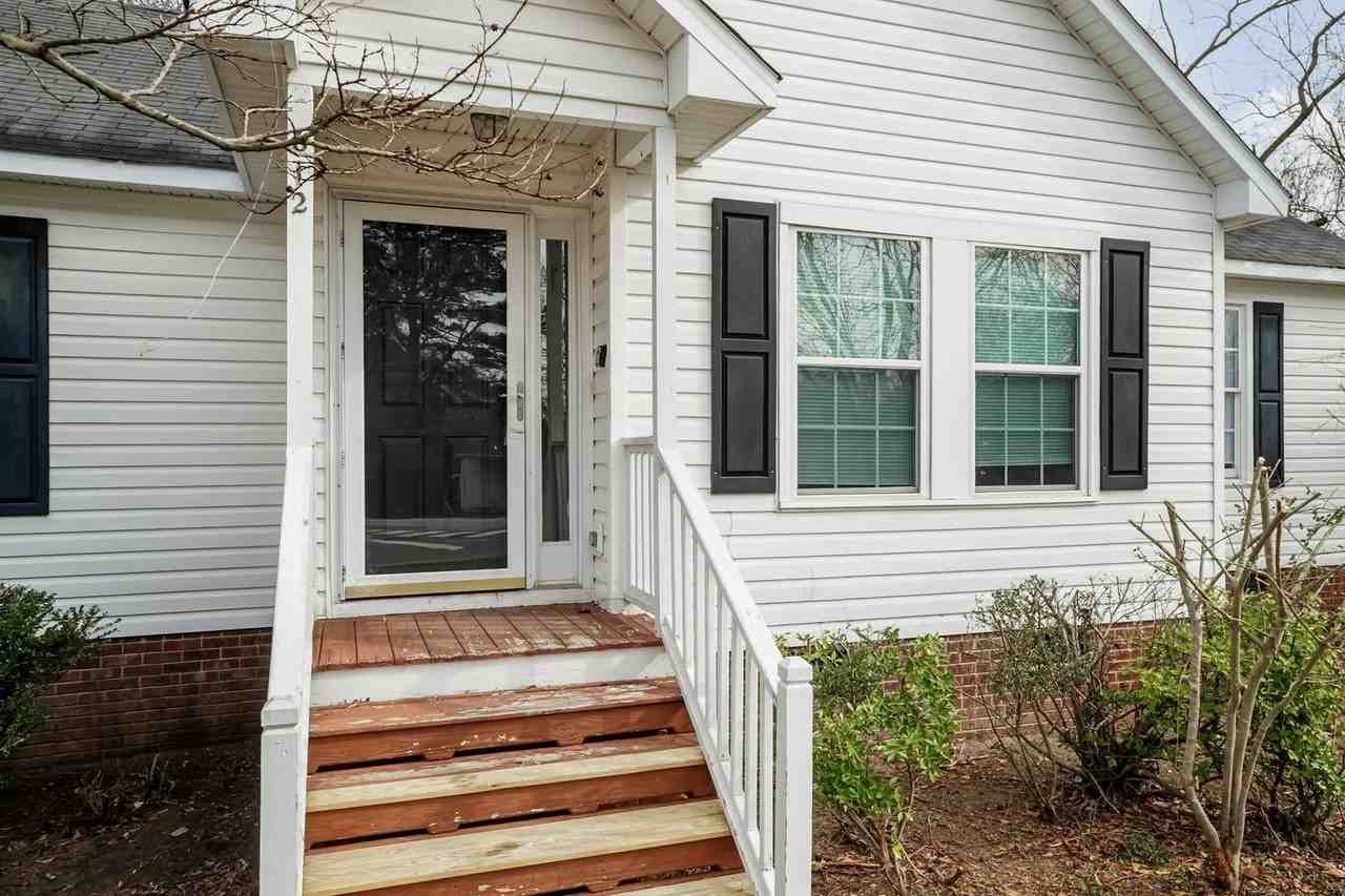 612 W Stallings St - Photo 3 of 25