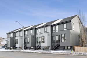 featured image of 8 1 St W #1704